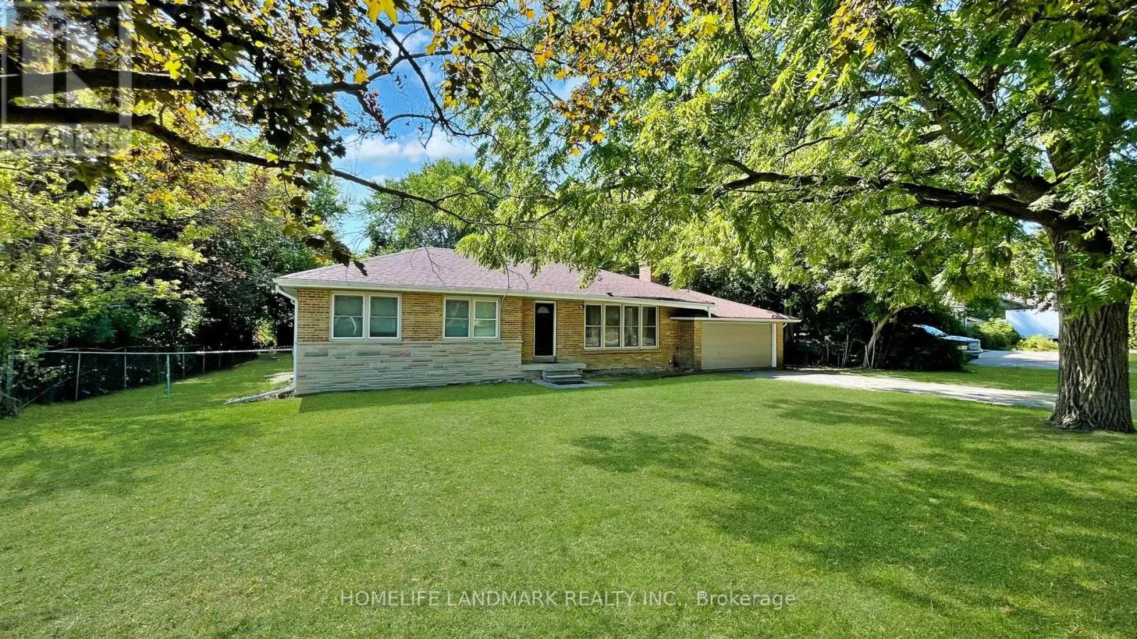 BASEMENT - 11 UPLANDS AVENUE