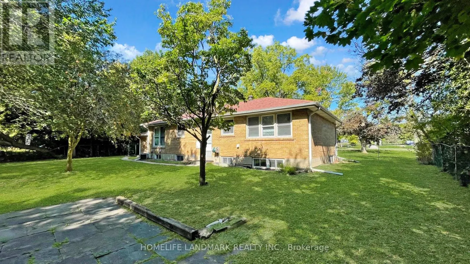 BASEMENT - 11 UPLANDS AVENUE