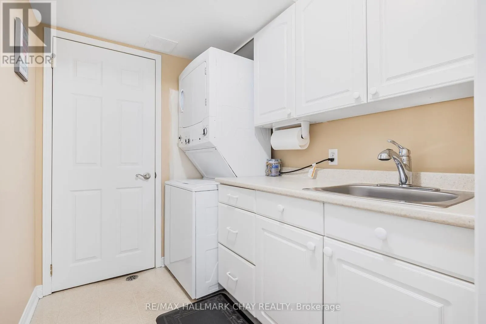 135 GREEN BRIAR ROAD