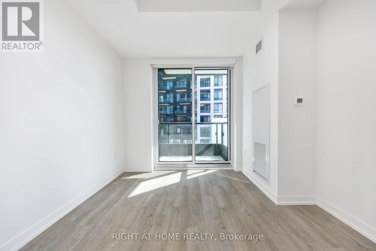 510 - 3 ROSEWATER STREET