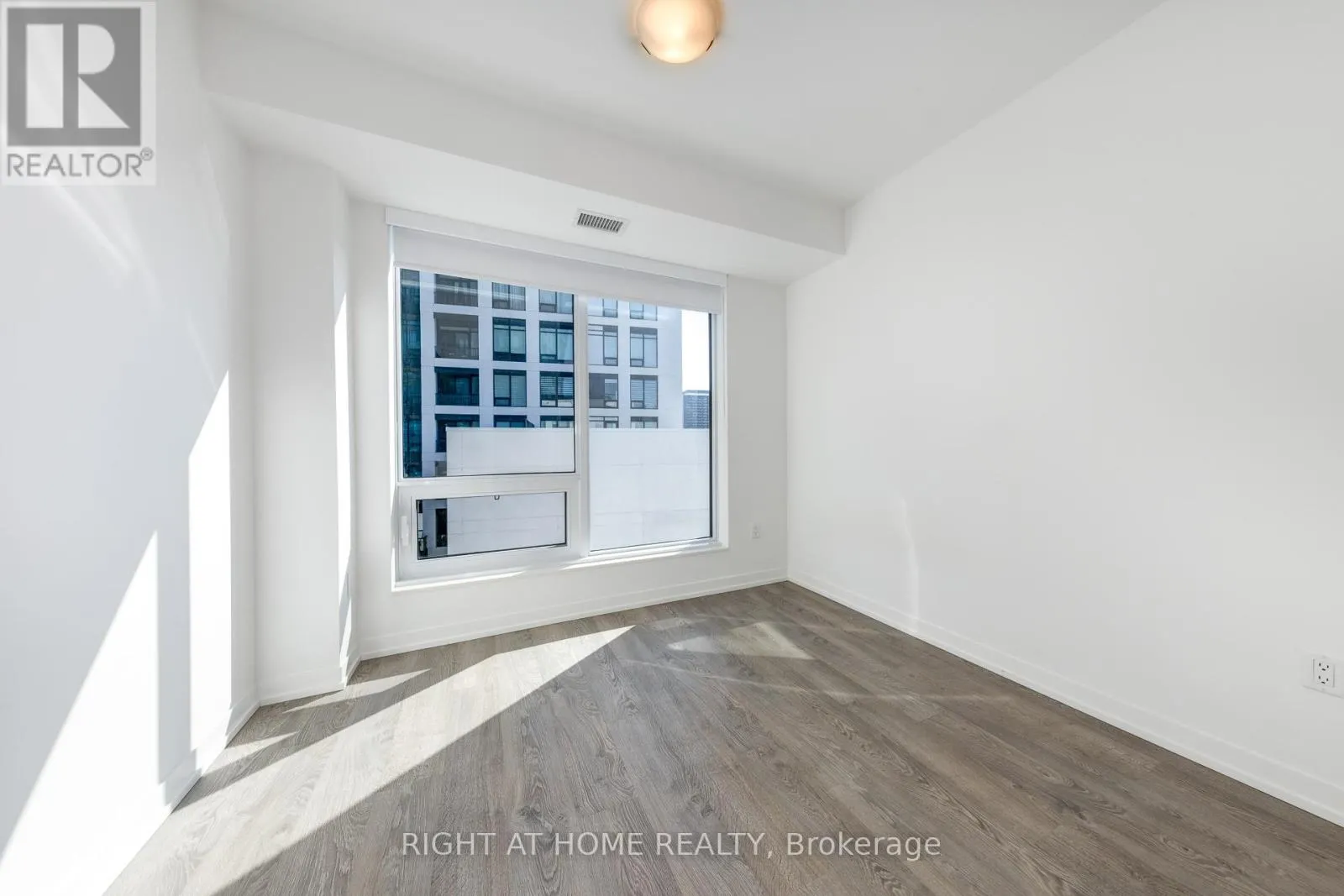 510 - 3 ROSEWATER STREET