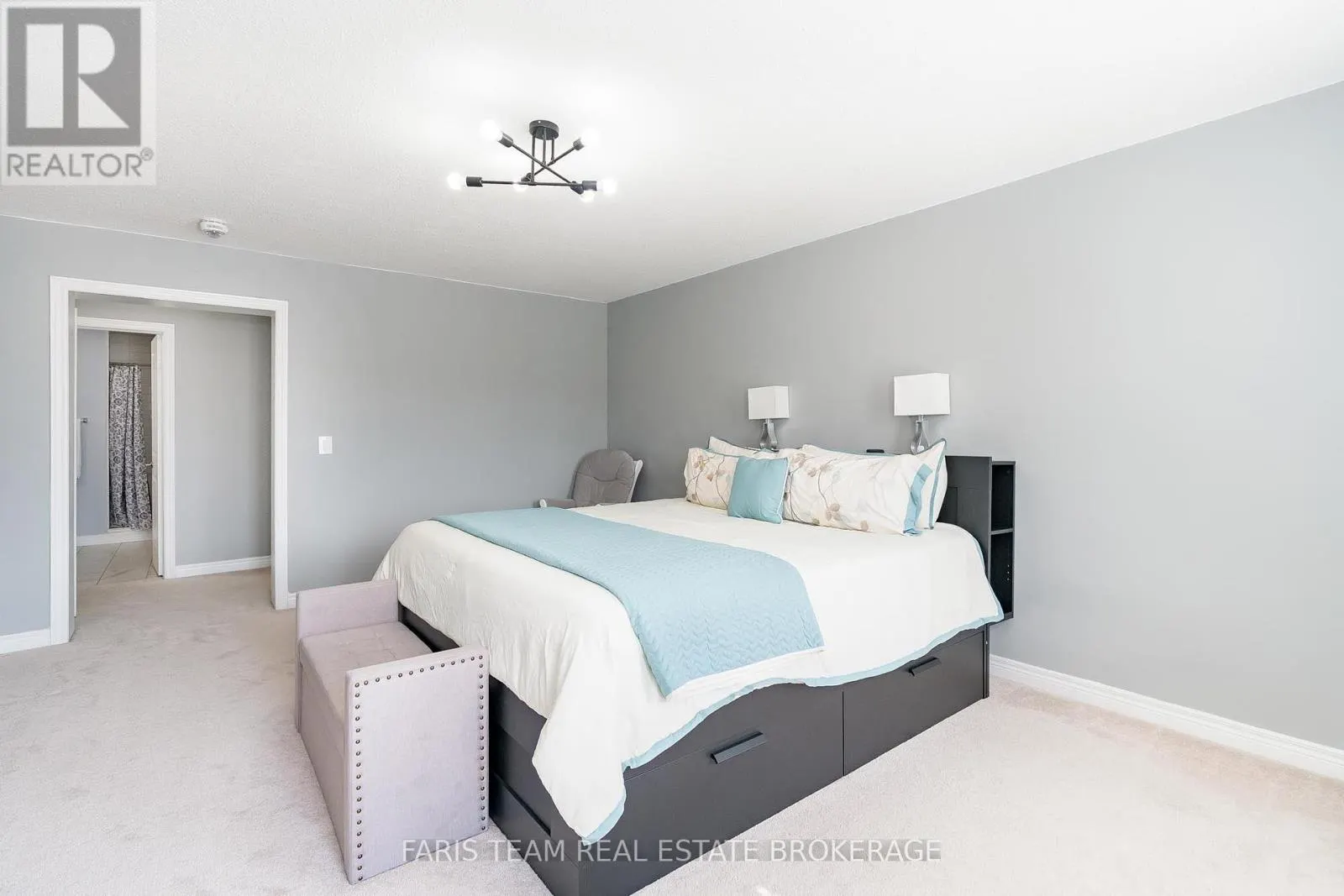 65 KINGSMERE CRESCENT