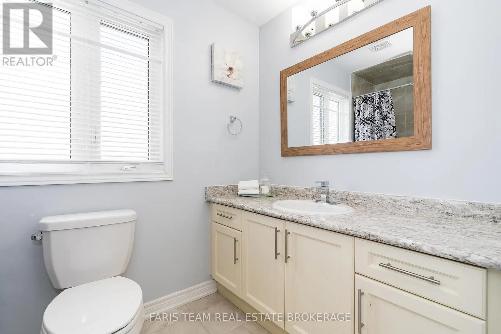 65 KINGSMERE CRESCENT