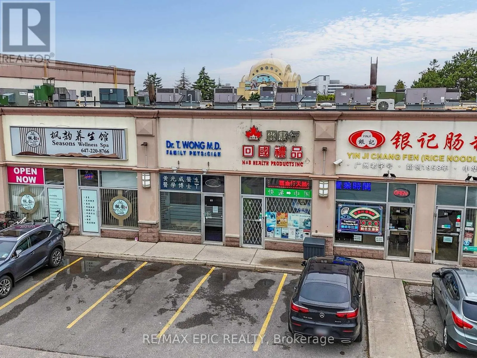 15 - 7010 WARDEN AVENUE