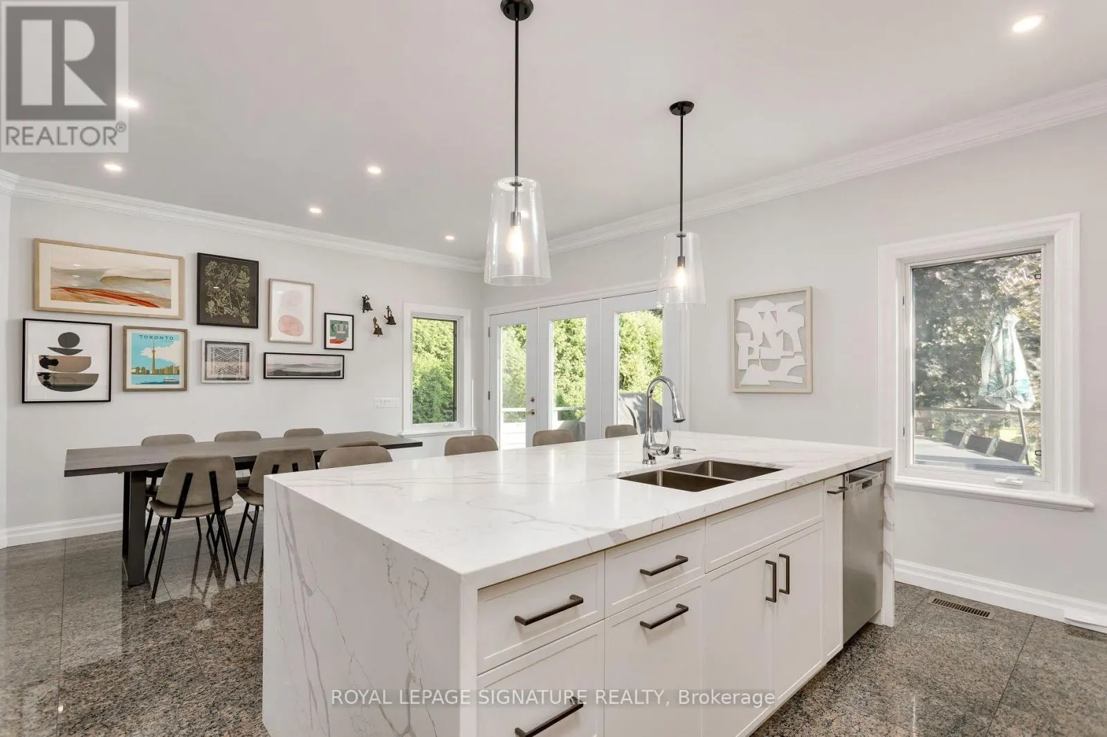 31 LAWRIE ROAD