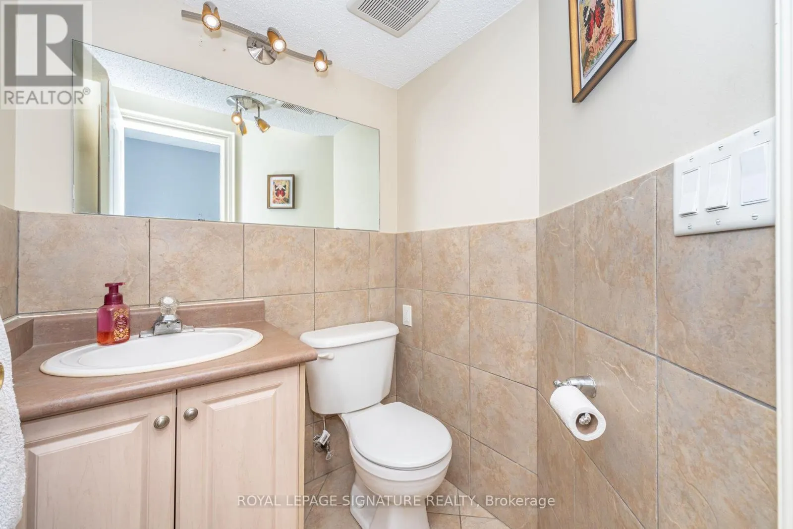 15 WATER GARDEN LANE