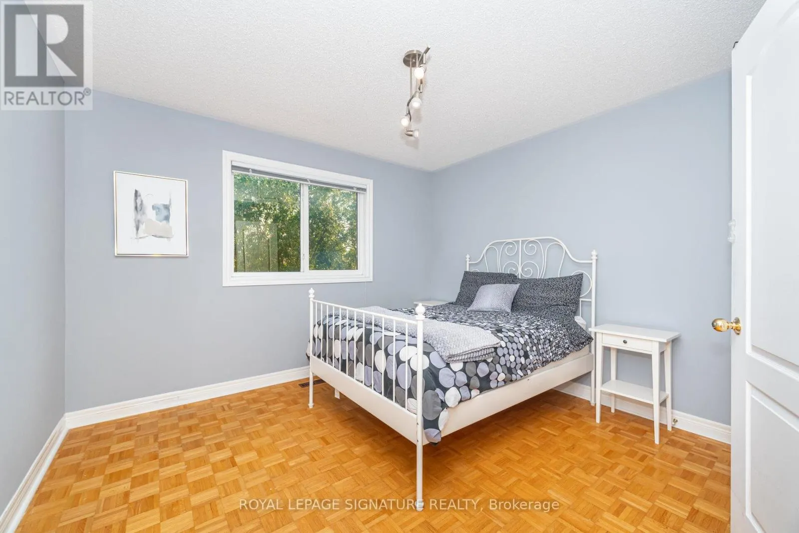 15 WATER GARDEN LANE