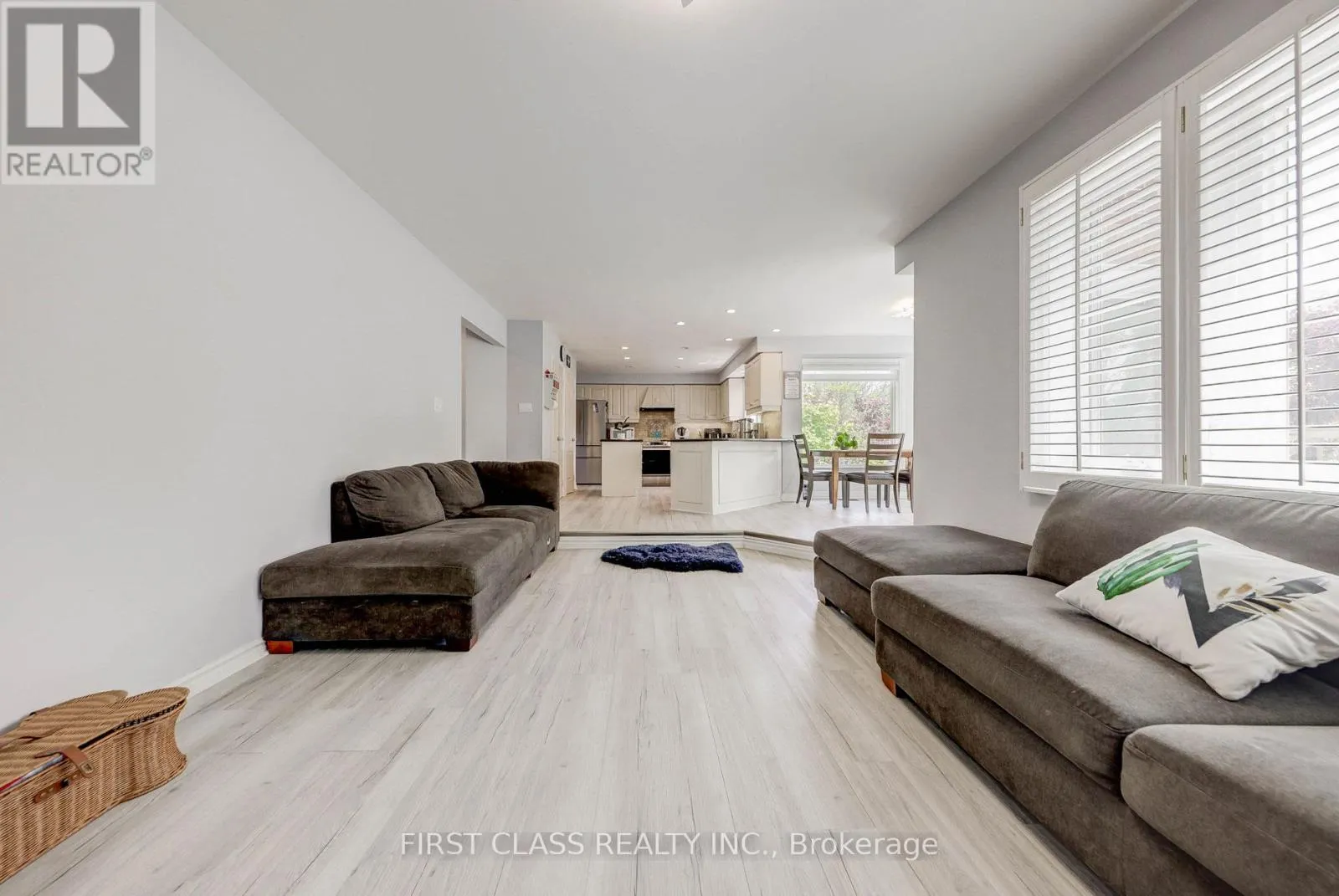 449 ALEX DONER DRIVE