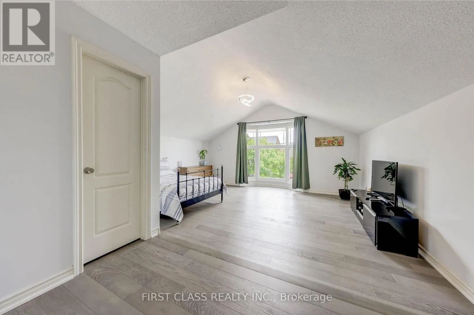 449 ALEX DONER DRIVE