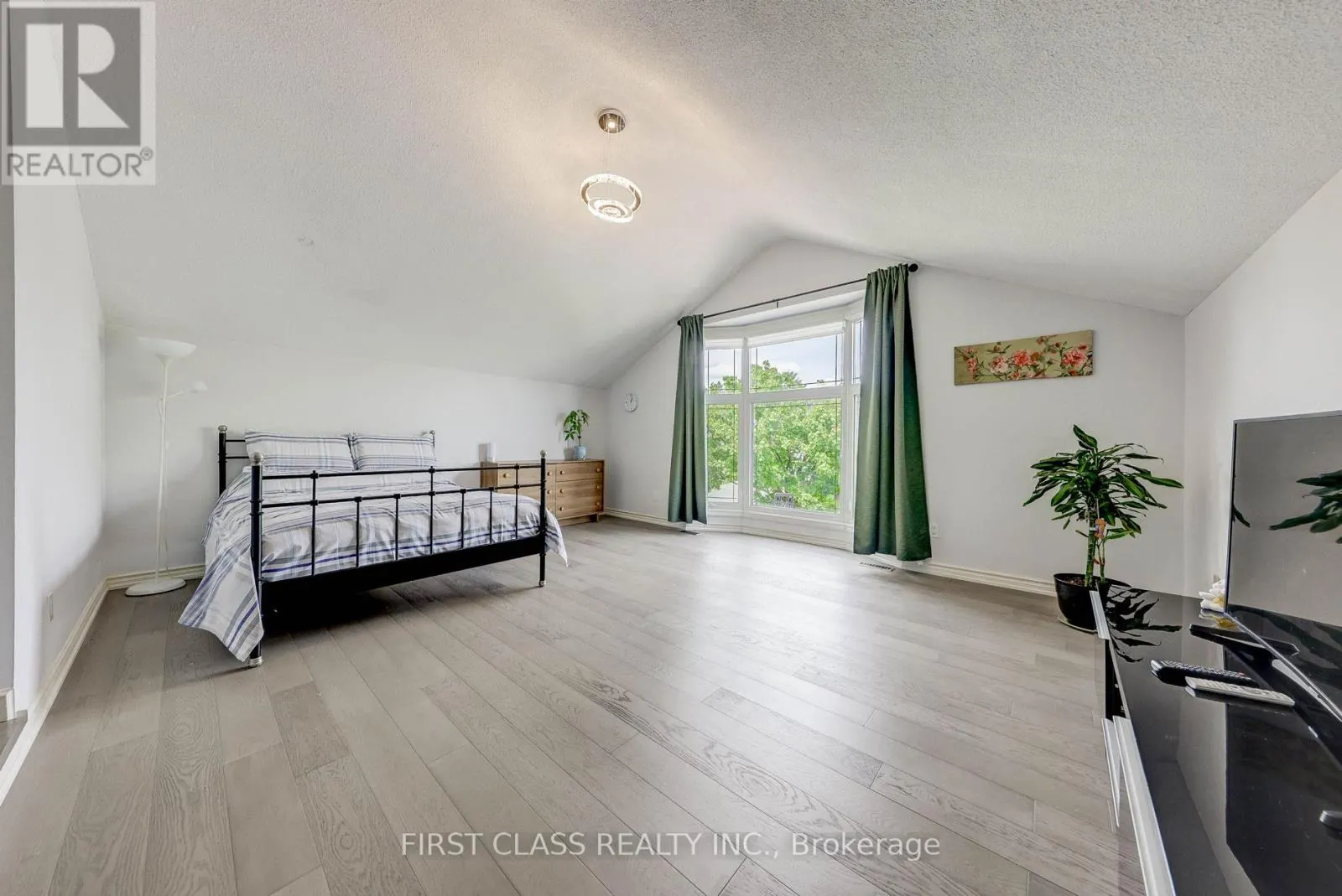 449 ALEX DONER DRIVE