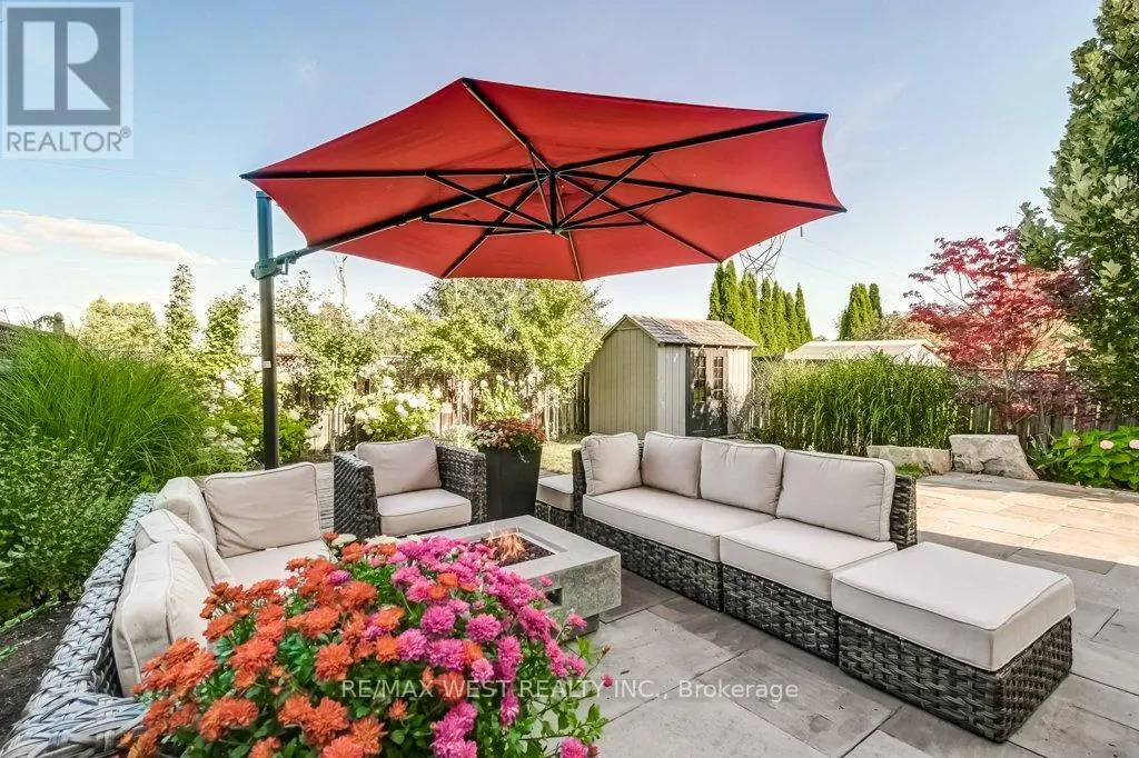 31 WATKINS GLEN CRESCENT