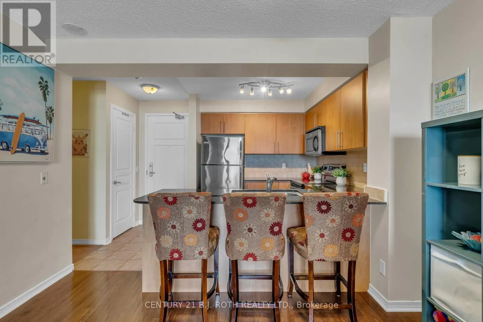 1202 - 350 RED MAPLE ROAD