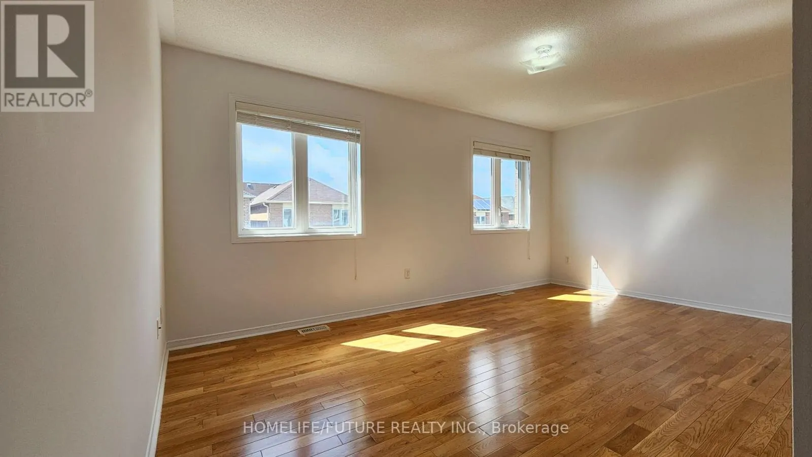 MAIN & 2 FLR - 107 JACK MONKMAN CRESCENT