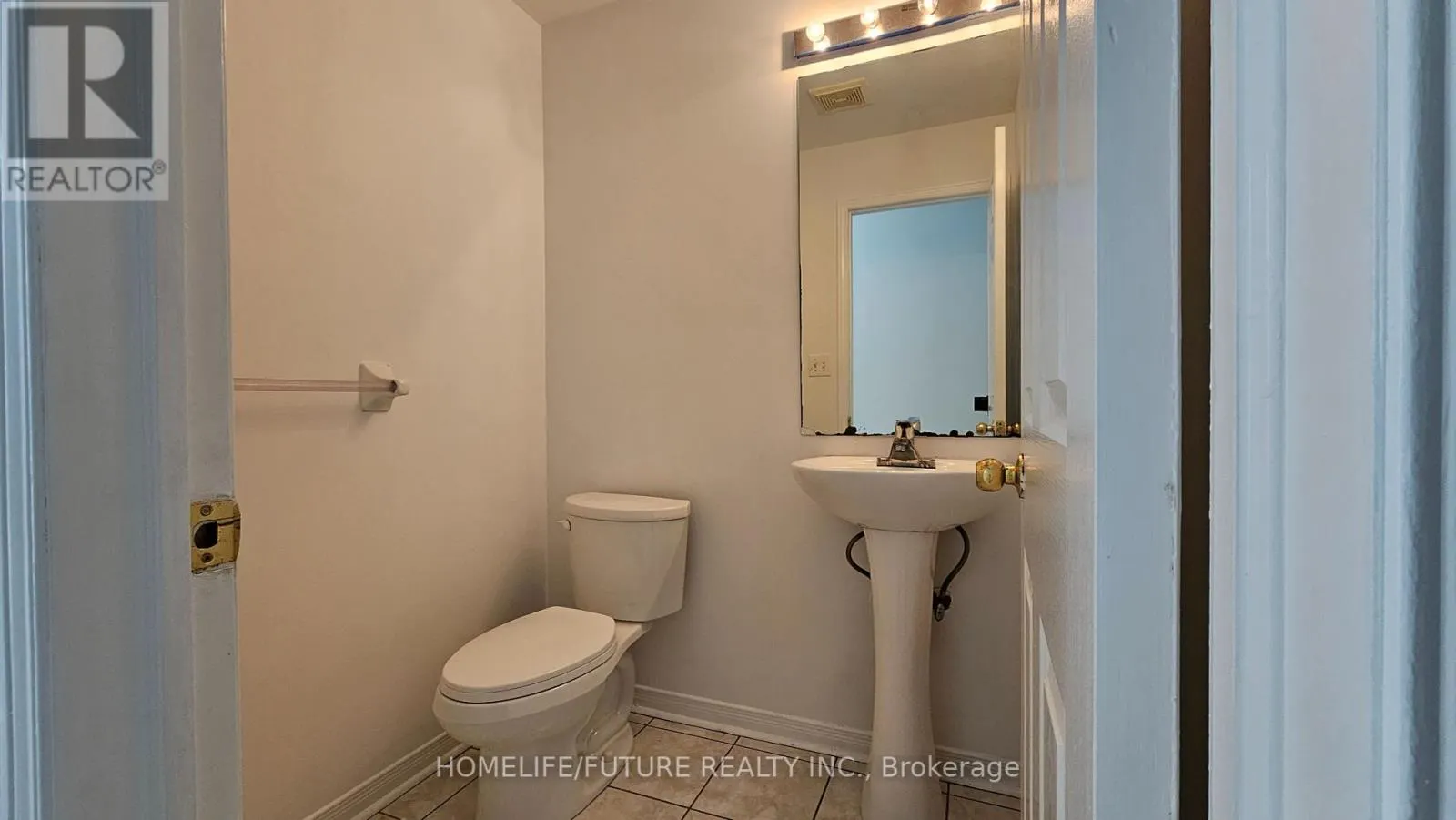 MAIN & 2 FLR - 107 JACK MONKMAN CRESCENT