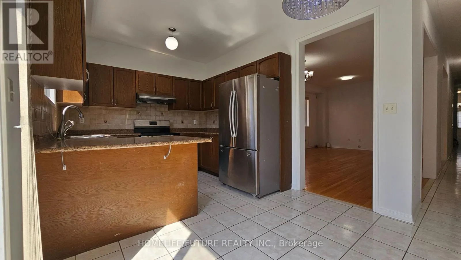 MAIN & 2 FLR - 107 JACK MONKMAN CRESCENT