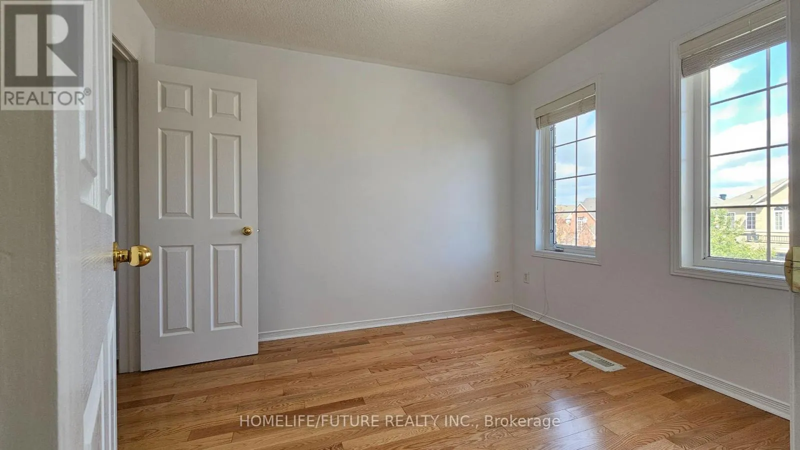 MAIN & 2 FLR - 107 JACK MONKMAN CRESCENT