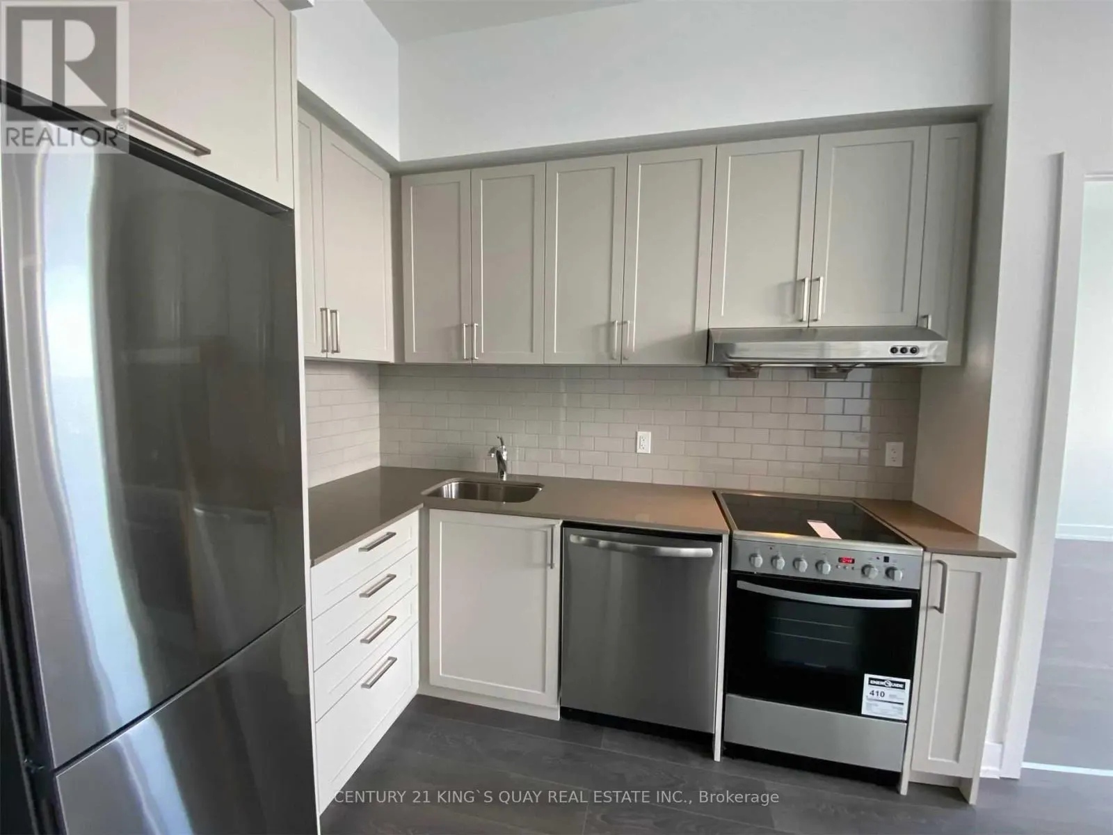 920W - 268 BUCHANAN DRIVE