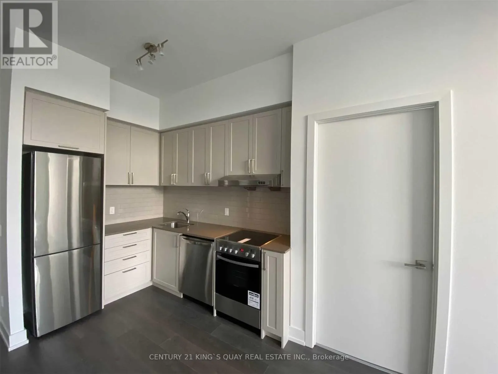 920W - 268 BUCHANAN DRIVE