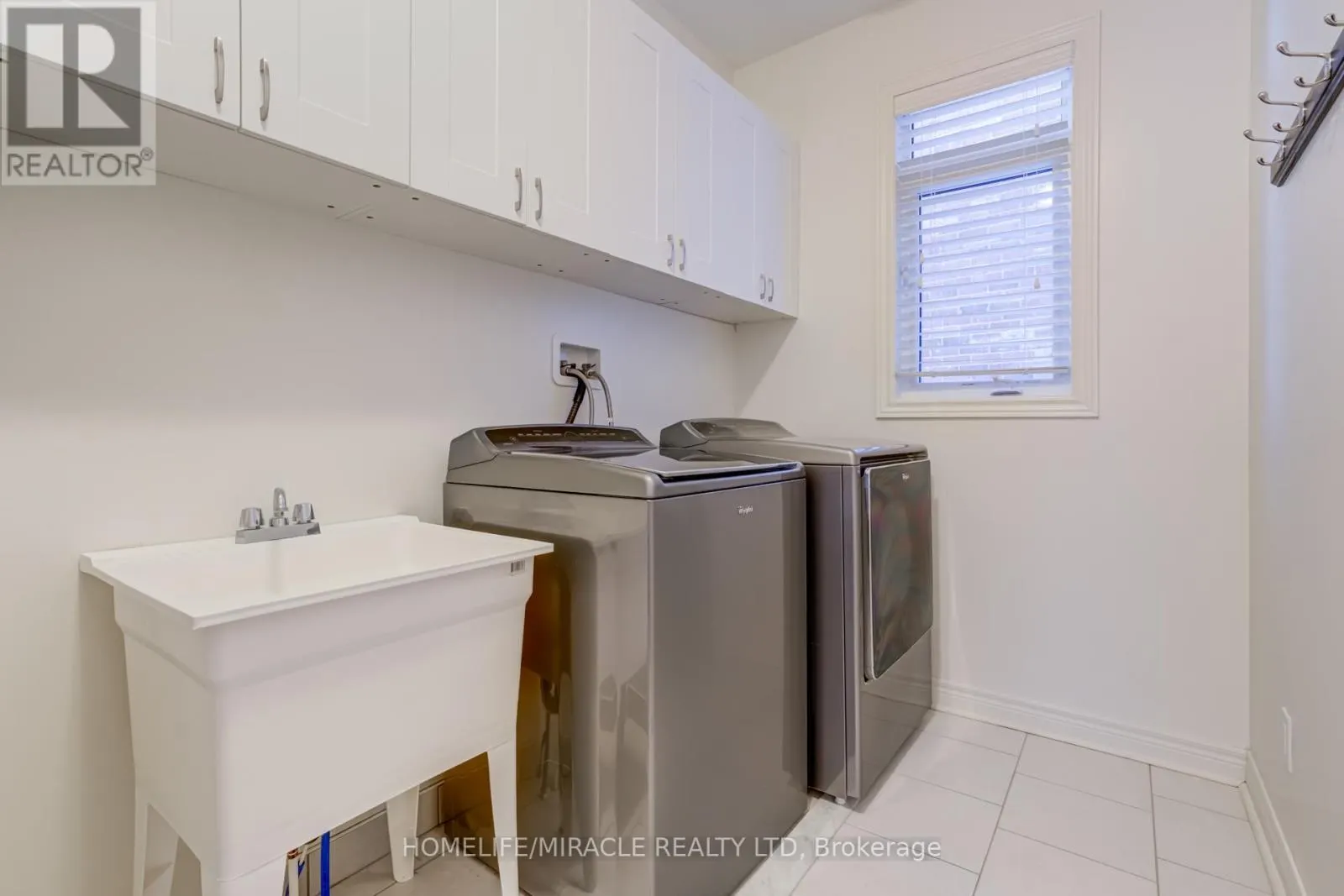 62 HOARD AVENUE N