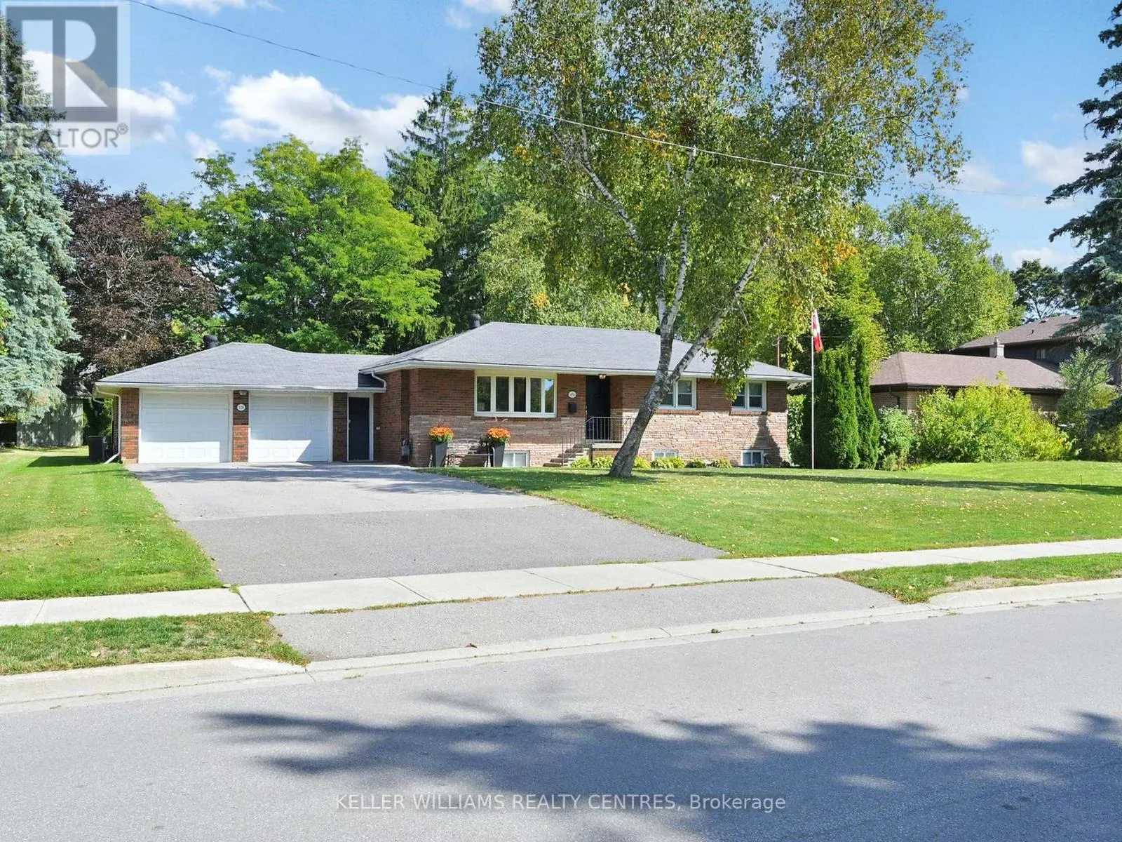 128 MAYTREE AVENUE