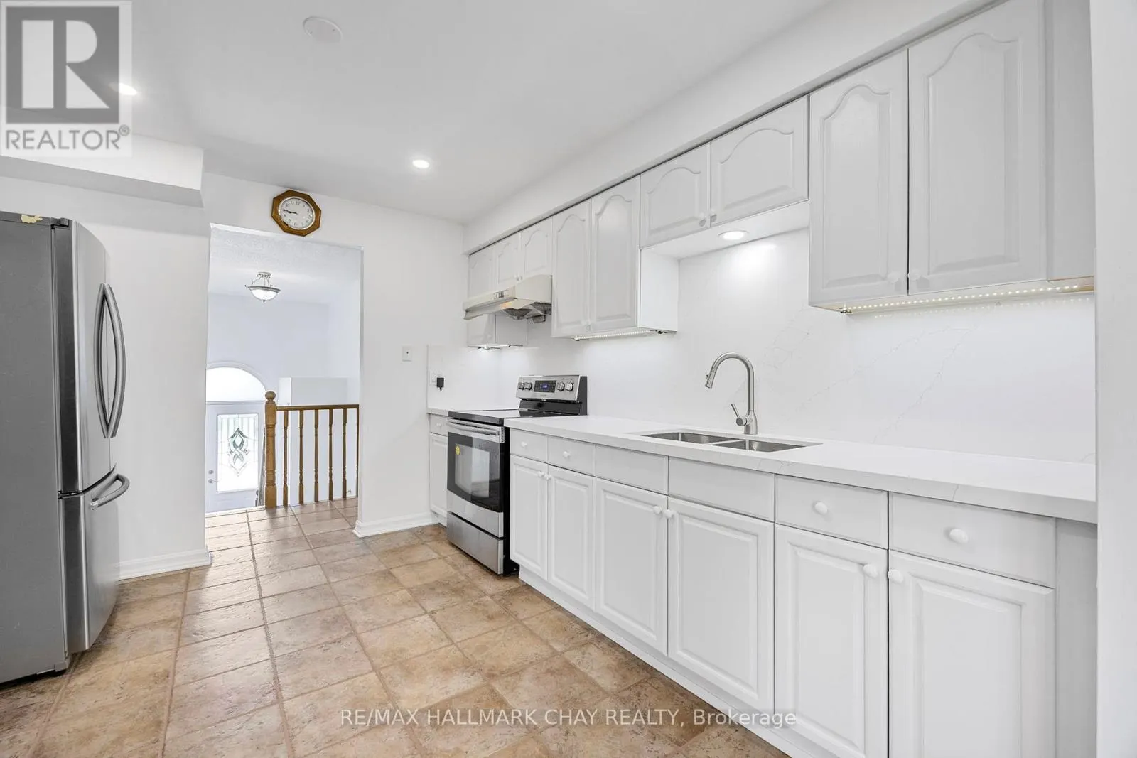 216 COLBORNE STREET
