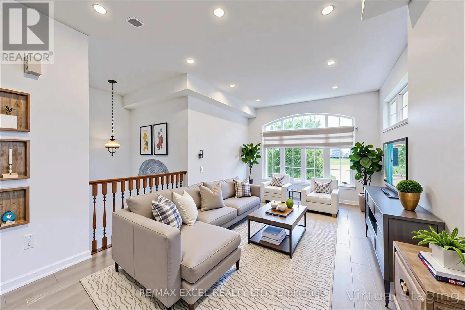 283 DUNDAS WAY