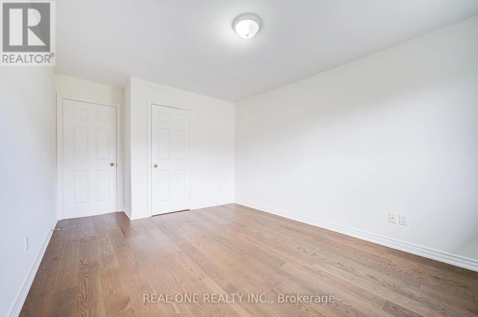 27 BINSCARTH CRESCENT