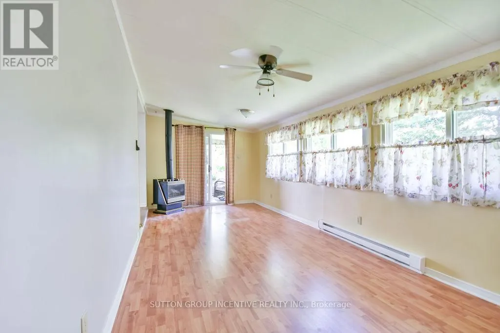 118 LINDEN LANE