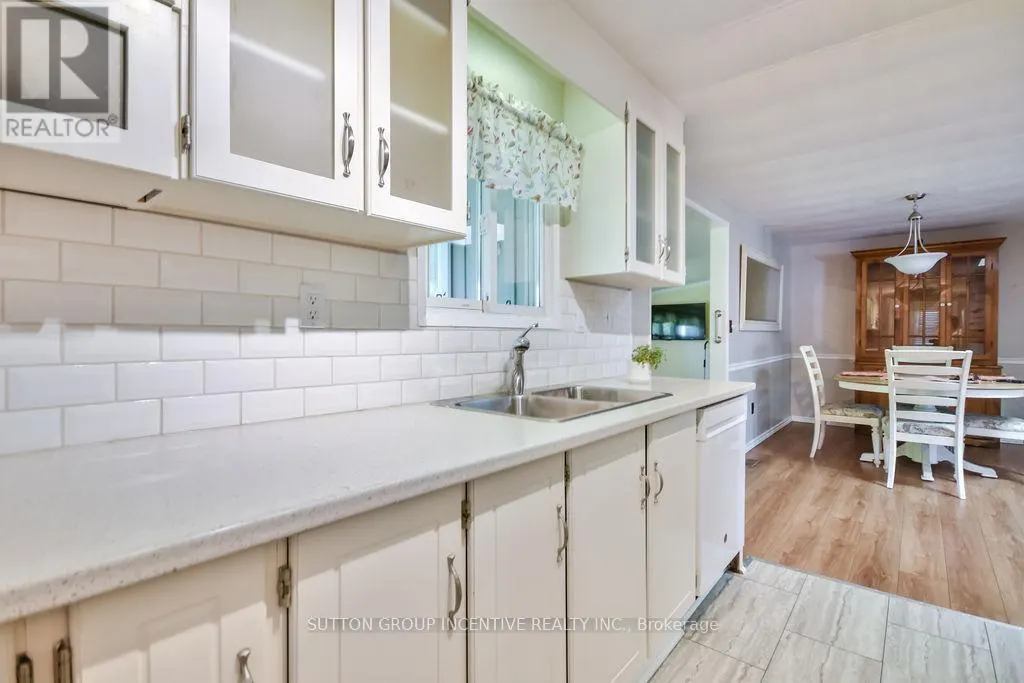 118 LINDEN LANE