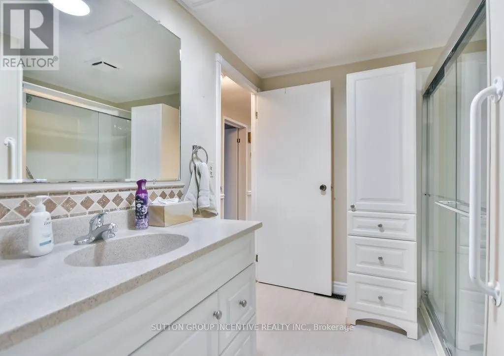 118 LINDEN LANE