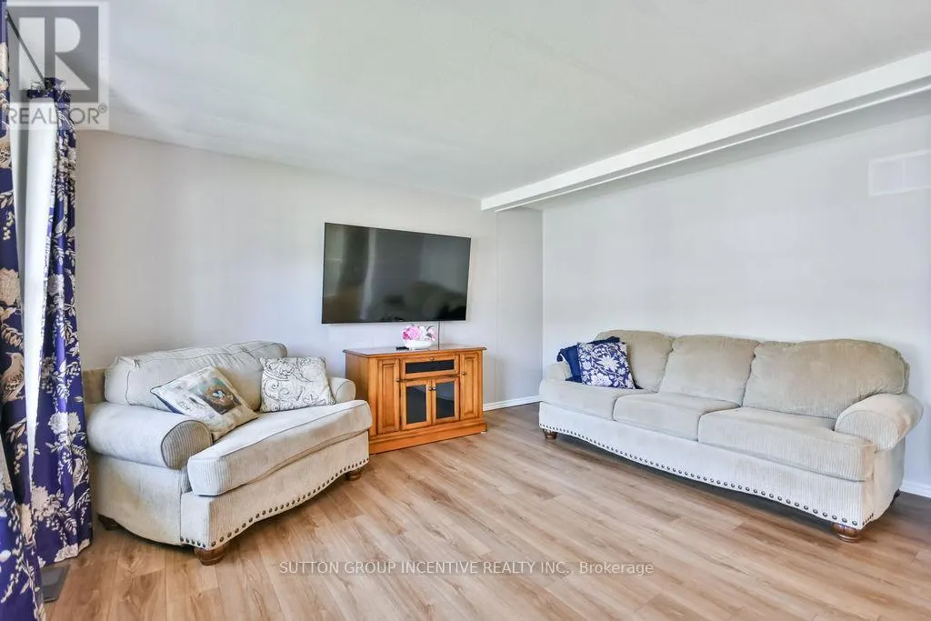 118 LINDEN LANE