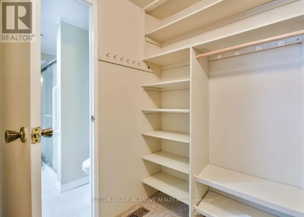 118 LINDEN LANE