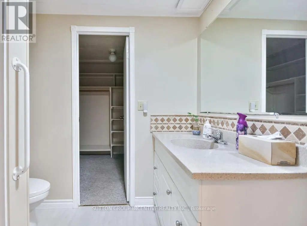 118 LINDEN LANE