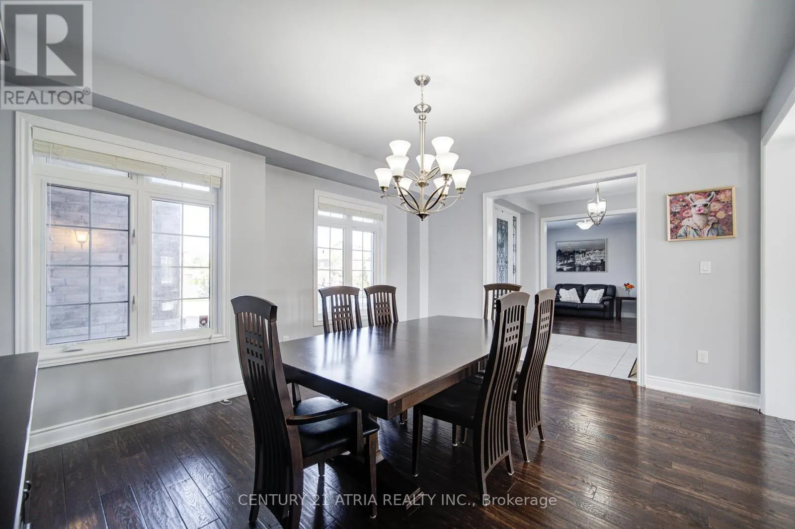 10 GLADYS ROLLING AVENUE