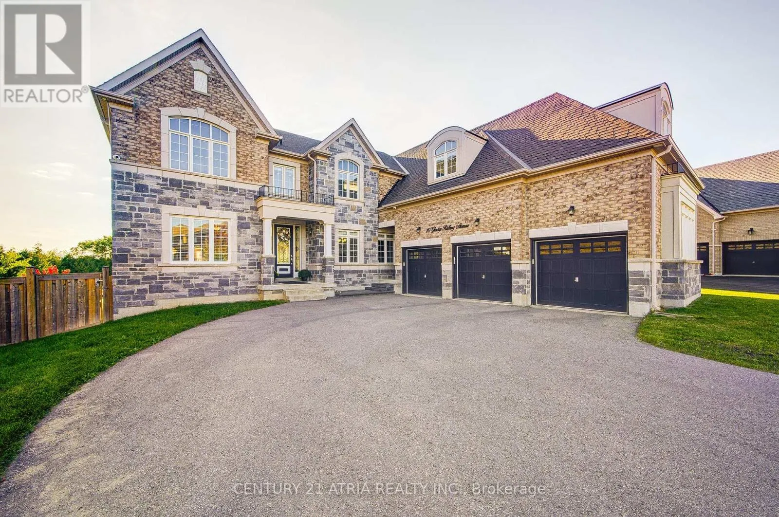 10 GLADYS ROLLING AVENUE