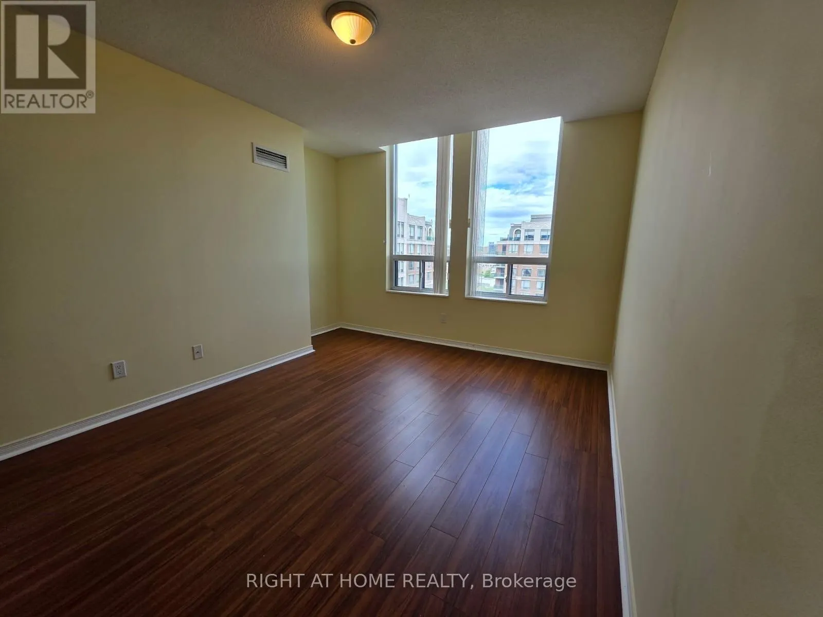 LPH7 - 310 RED MAPLE ROAD