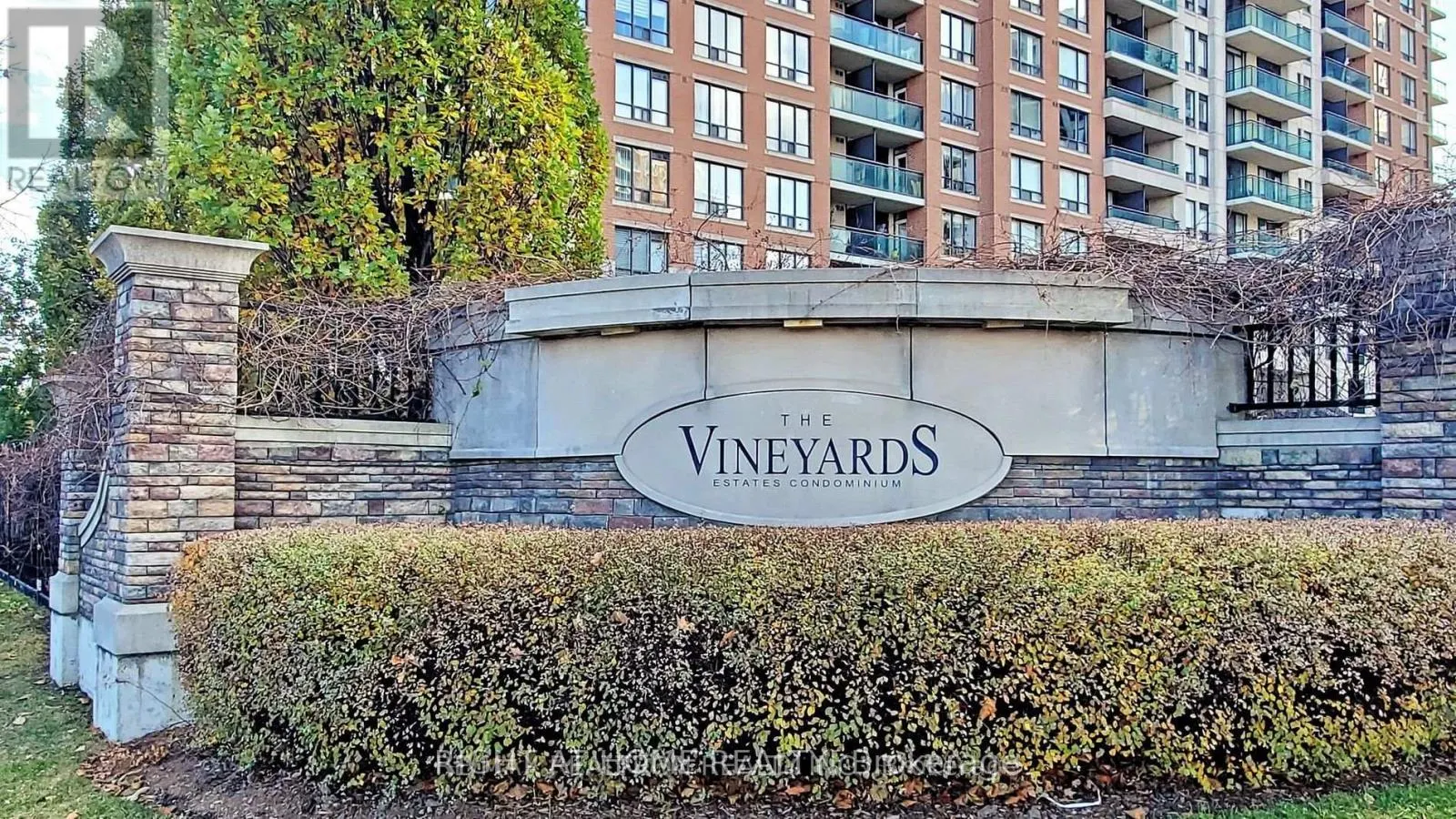 LPH7 - 310 RED MAPLE ROAD