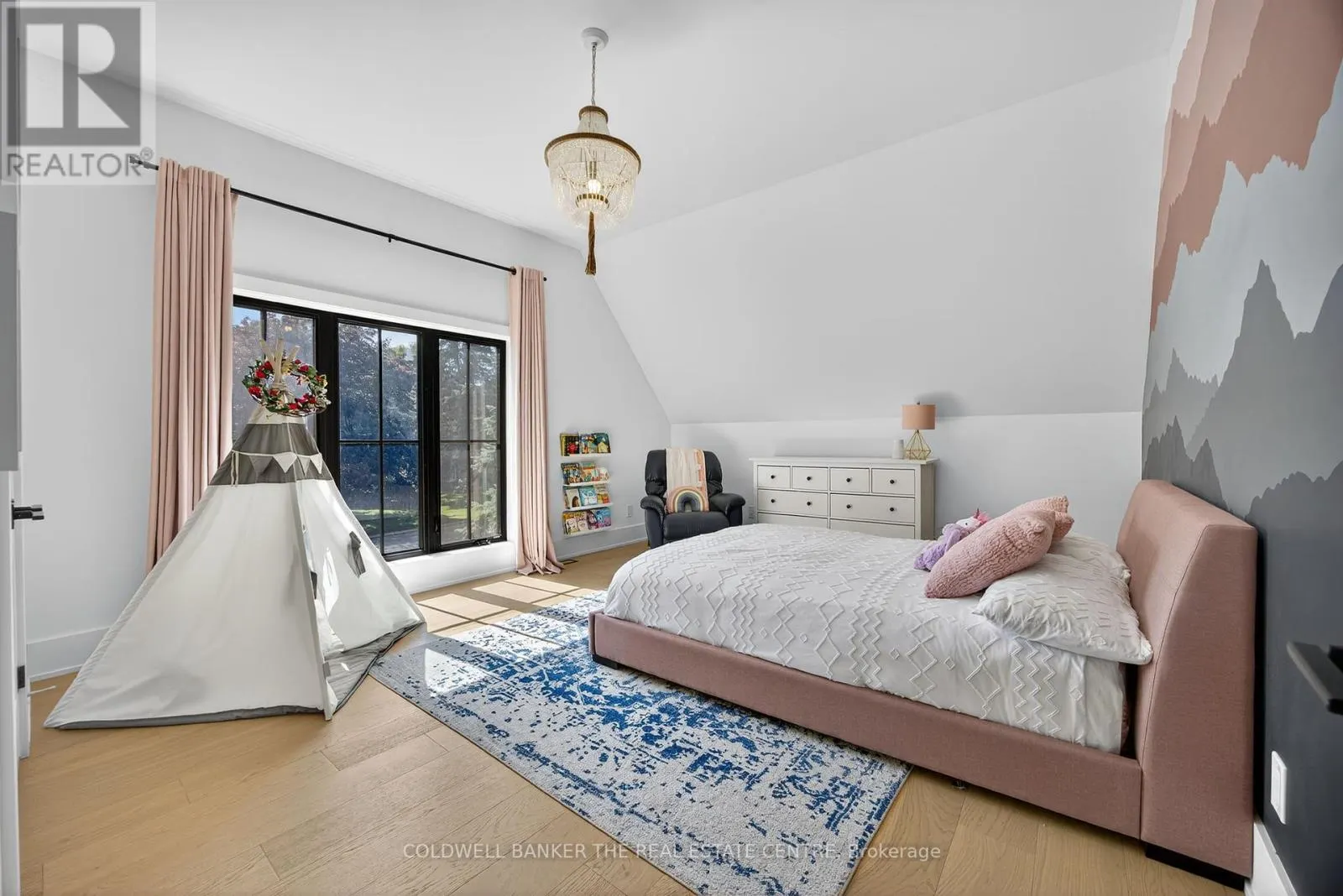 241 WOODMOUNT PLACE
