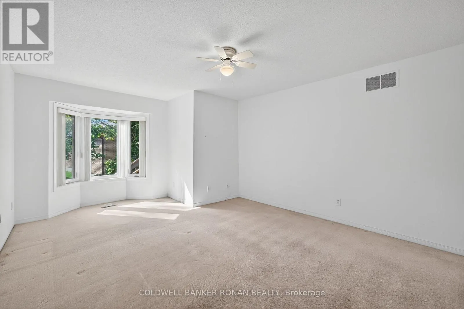 12 GLENWOOD DRIVE