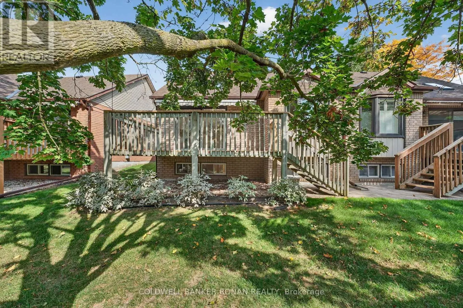 12 GLENWOOD DRIVE