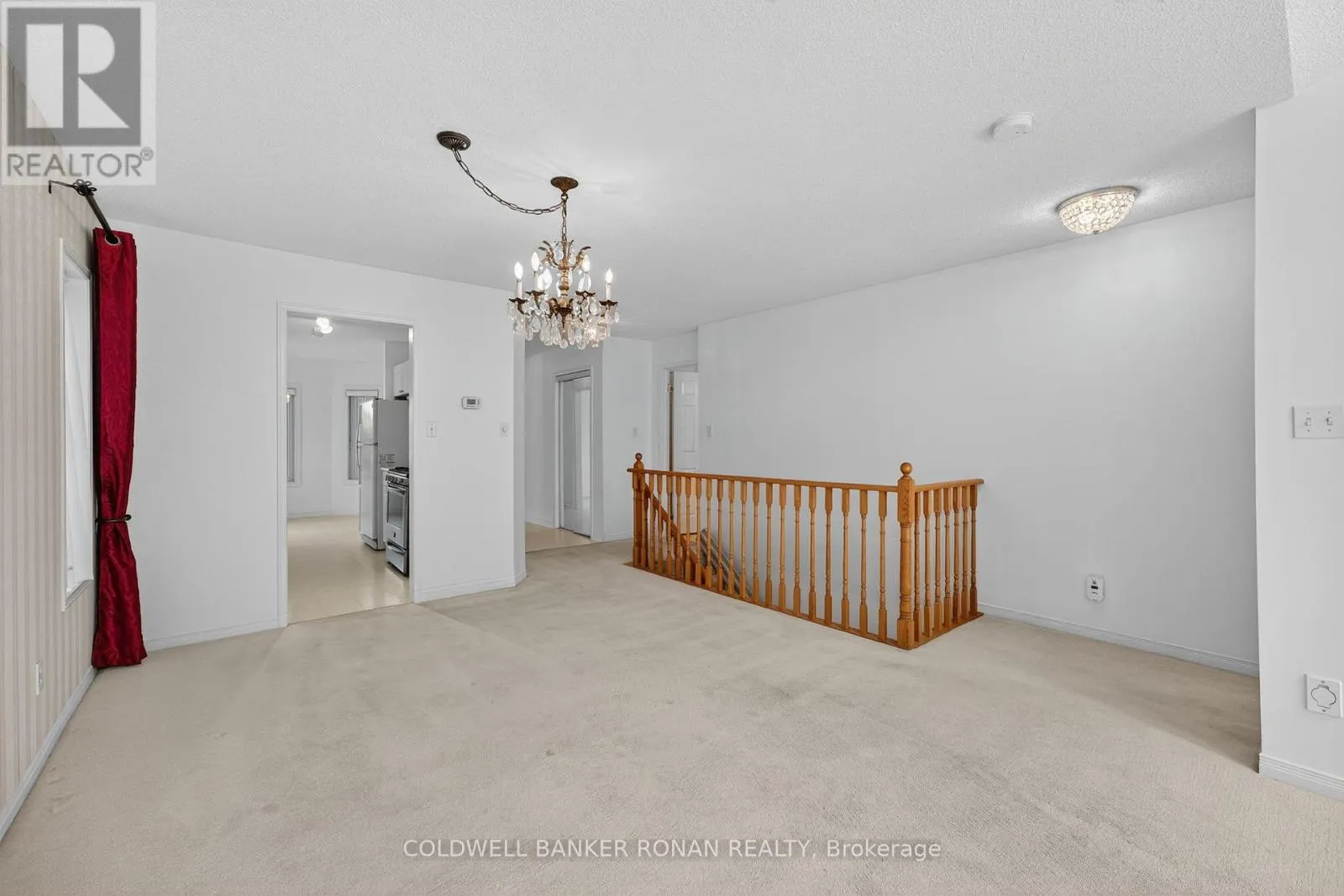 12 GLENWOOD DRIVE