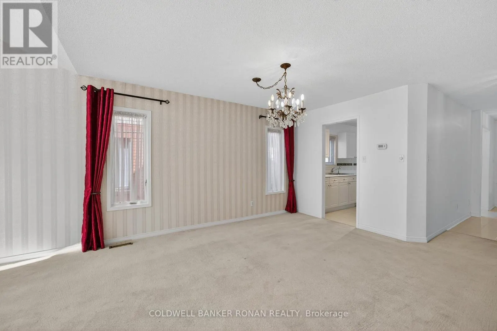 12 GLENWOOD DRIVE