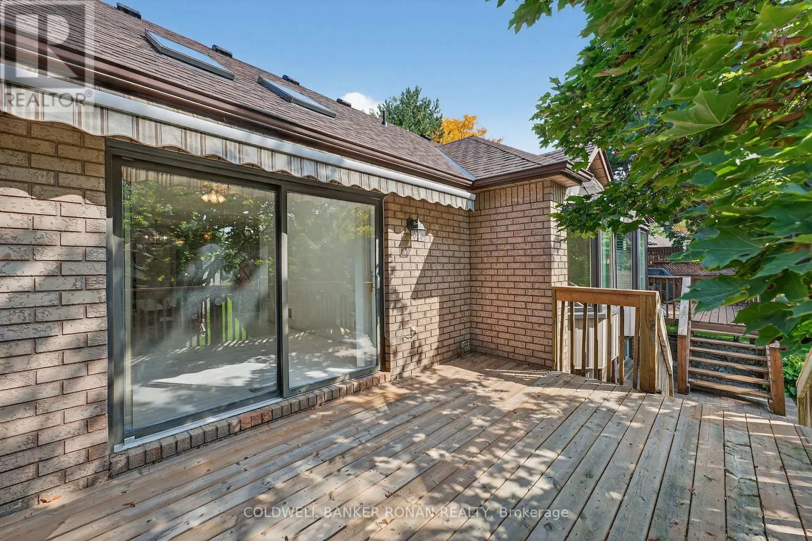 12 GLENWOOD DRIVE