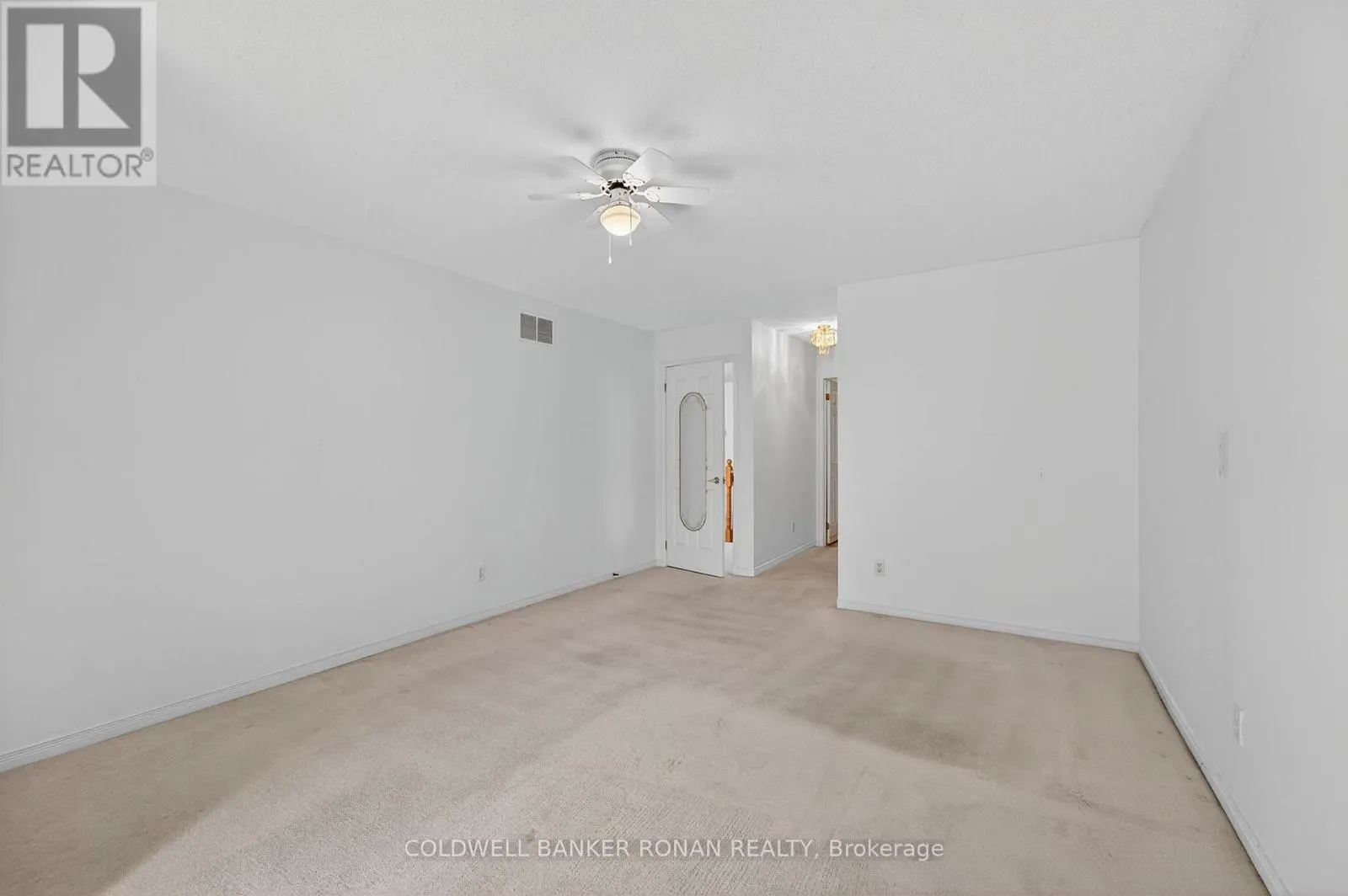 12 GLENWOOD DRIVE