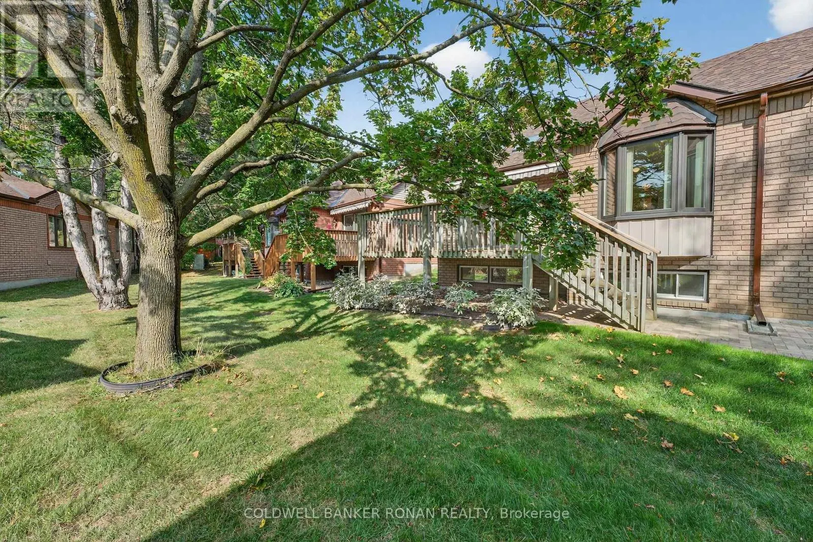 12 GLENWOOD DRIVE