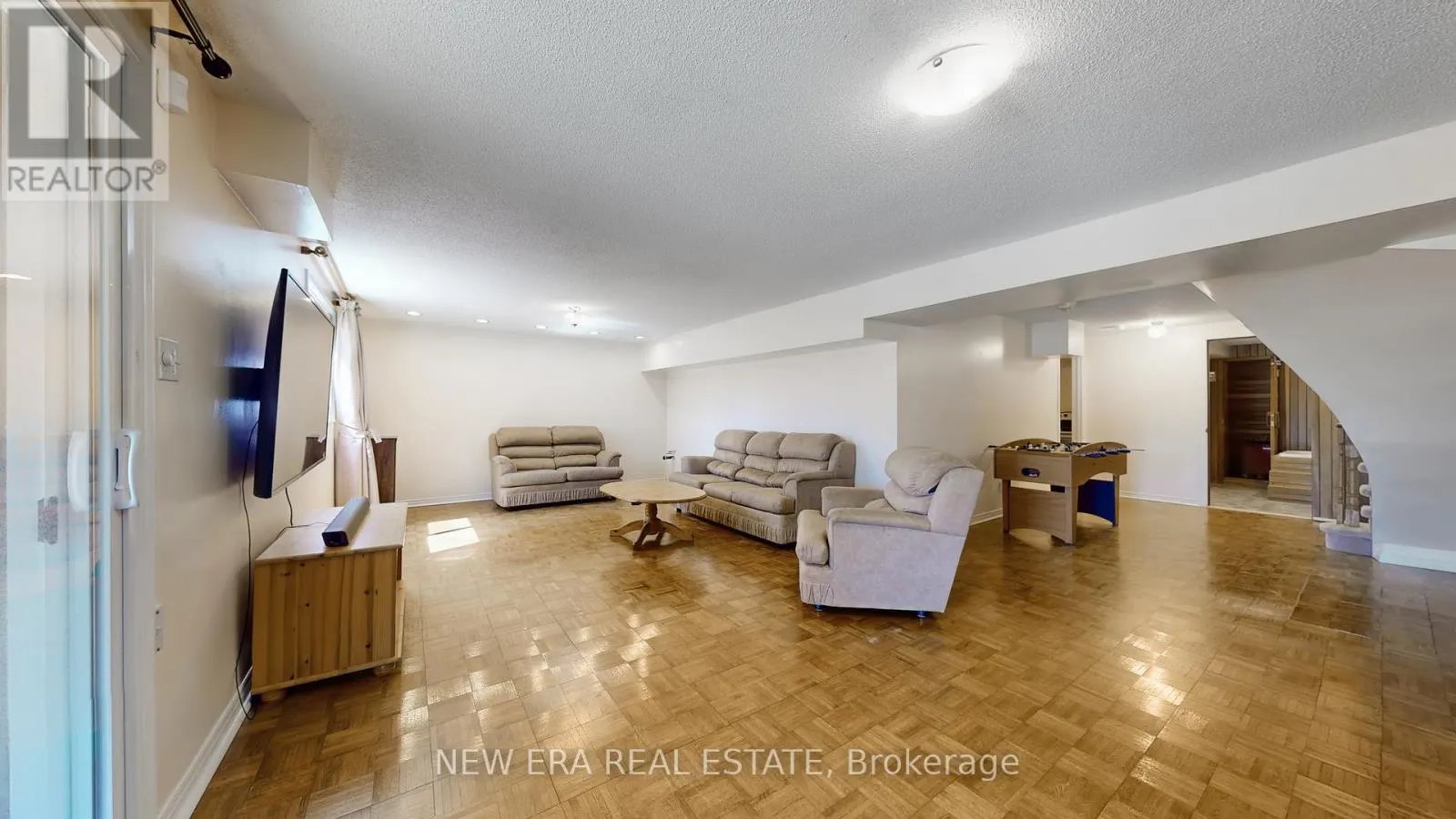 100 CHERRY HILLS ROAD