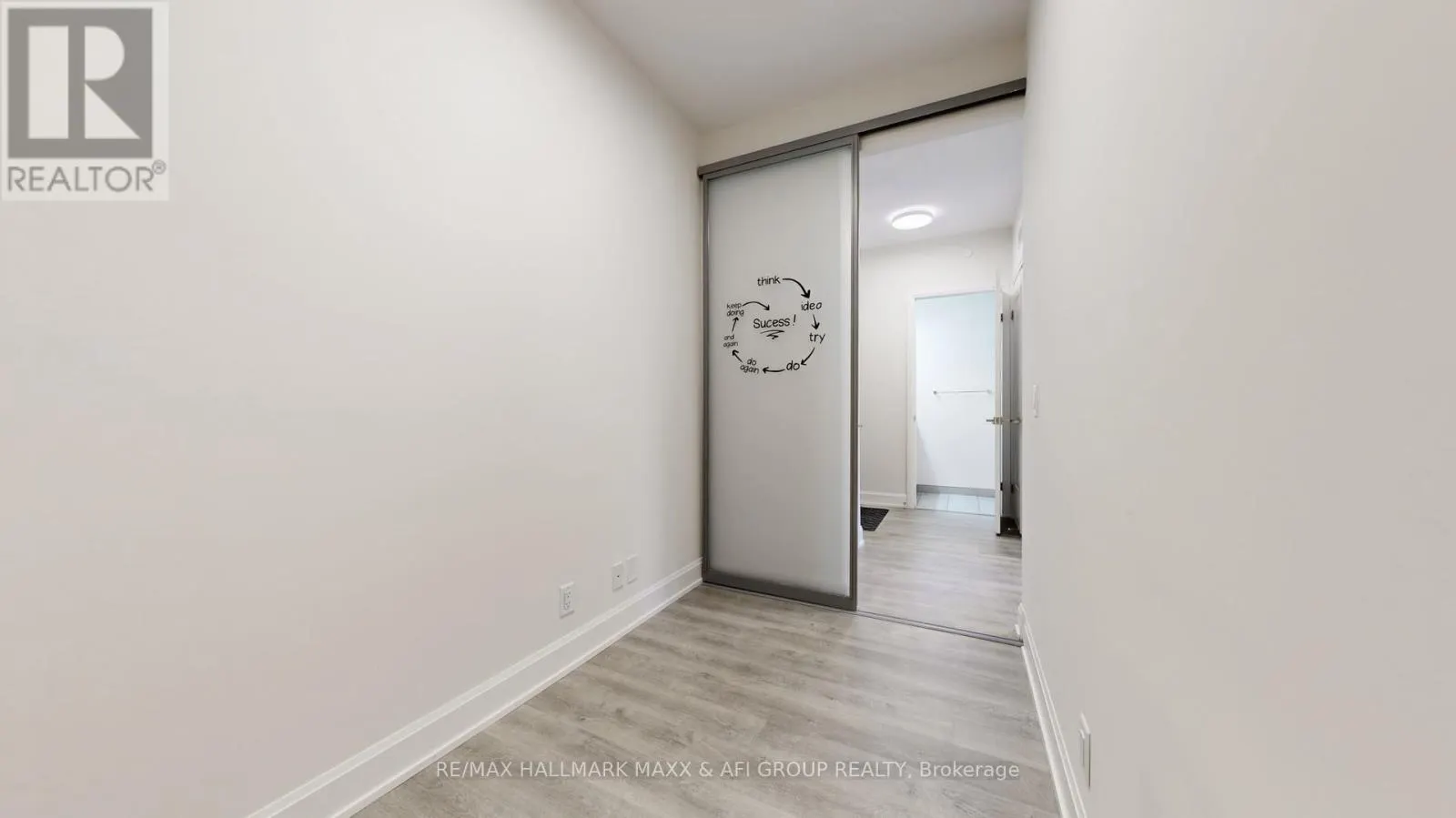 1207 - 12 GANDHI LANE