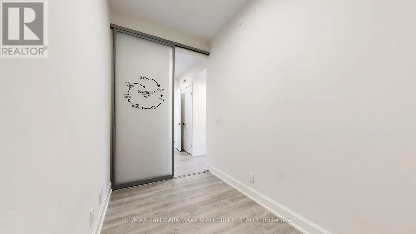 1207 - 12 GANDHI LANE