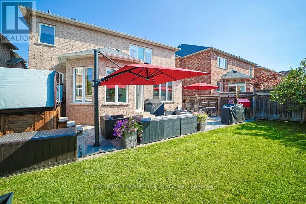 204 IVY JAY CRESCENT