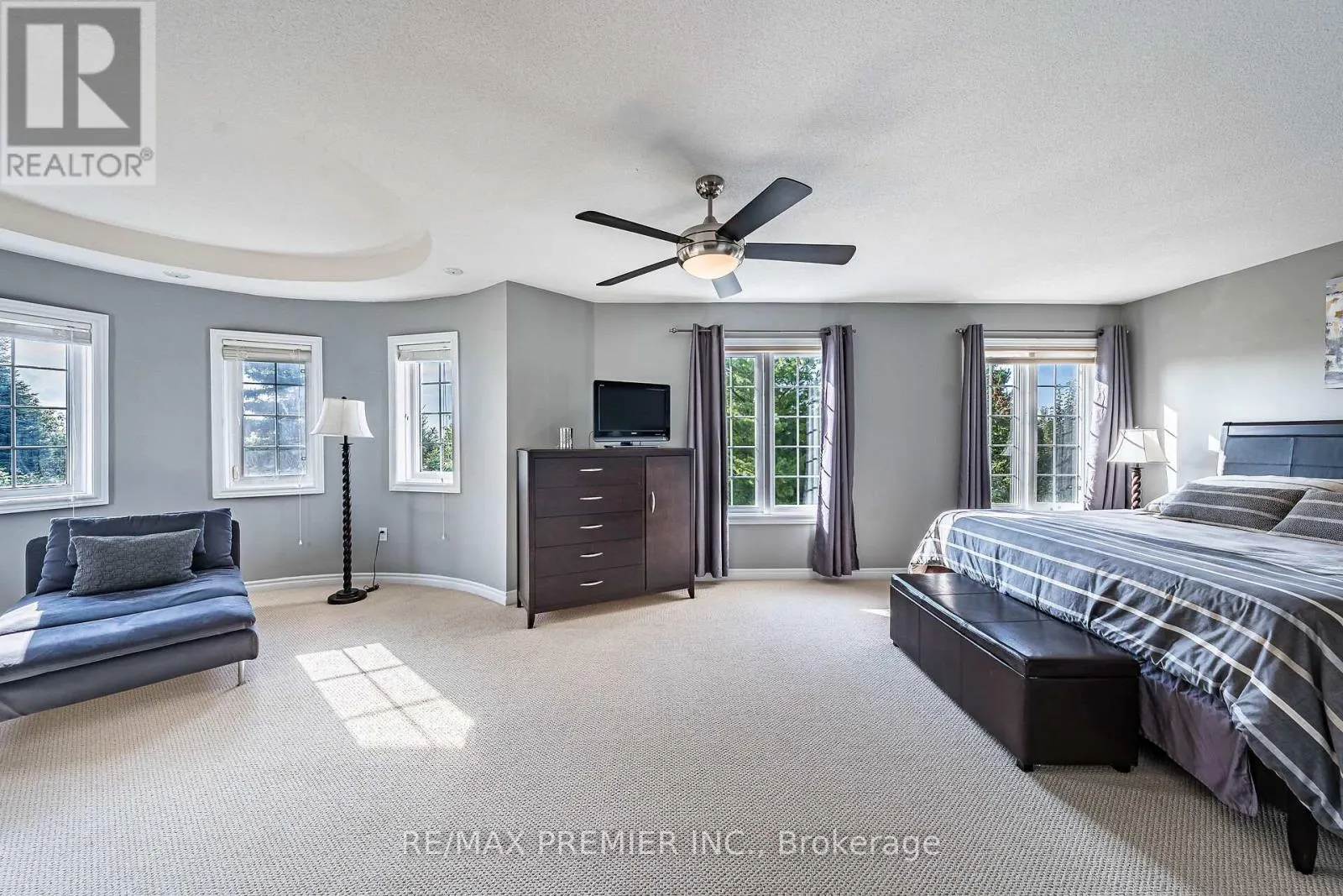 56 WICKER DRIVE